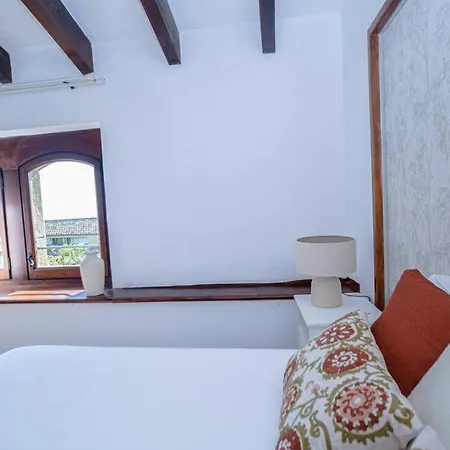 Castillo De Meng The Castle Experience كابرايلس
