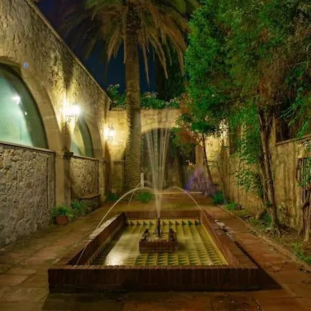 Castillo De Meng The Castle Experience كابرايلس